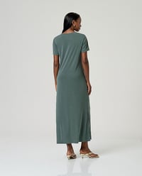 Image 2 of VESTIDO LARGO VERDE SURKANA 