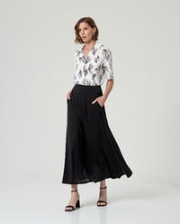 Image 2 of FALDA NEGRA  SURKANA