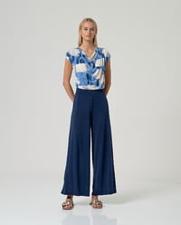 Image 1 of PANTALÓN AZUL SURKANA