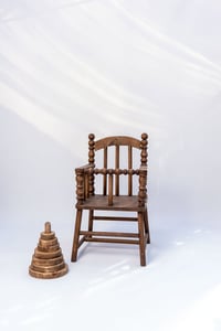Image 2 of  PRE-ORDER  Photo prop chair brown