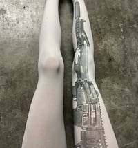 GUNS ON MY SKIN