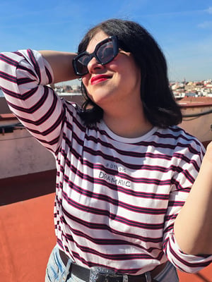 Camiseta a little bit dramatic