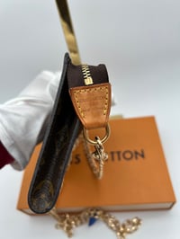 Image 8 of Louis Vuitton Pouch 17 with Chain