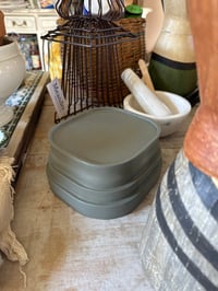 Image 3 of Marotte sur socle 