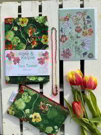 Image 2 of Spring Gift Set