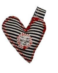 Image 3 of Random charm corazón