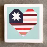 Image 2 of 6" Mini - HEART FLAG - Summer Season