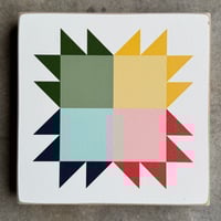 Image 1 of BEAR PAW  - Summer Season - 11" Wood Barn Quilt