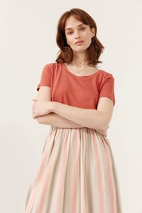 Image 3 of Camiseta Destiny Terracota