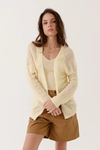 Image 2 of Cardigan Anesia Amarillo
