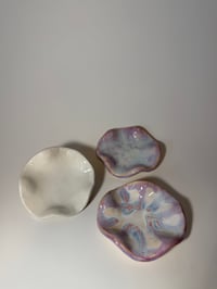 Image 4 of pearl trinket dish