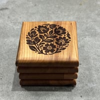 Image 2 of Hardwood Coaster Set Circle Flower