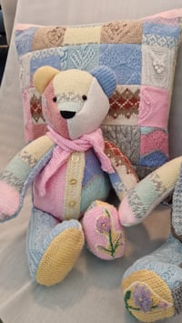 Image 7 of Standard Keepsake Bear
