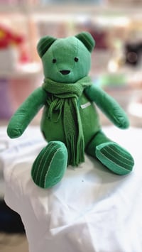 Image 15 of Standard Keepsake Bear