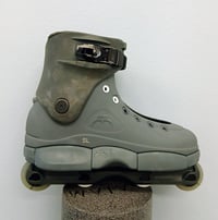 Image 1 of Razors SL Size 8/9 Shell