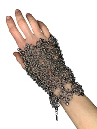 Image 1 of Millefleur glovelette