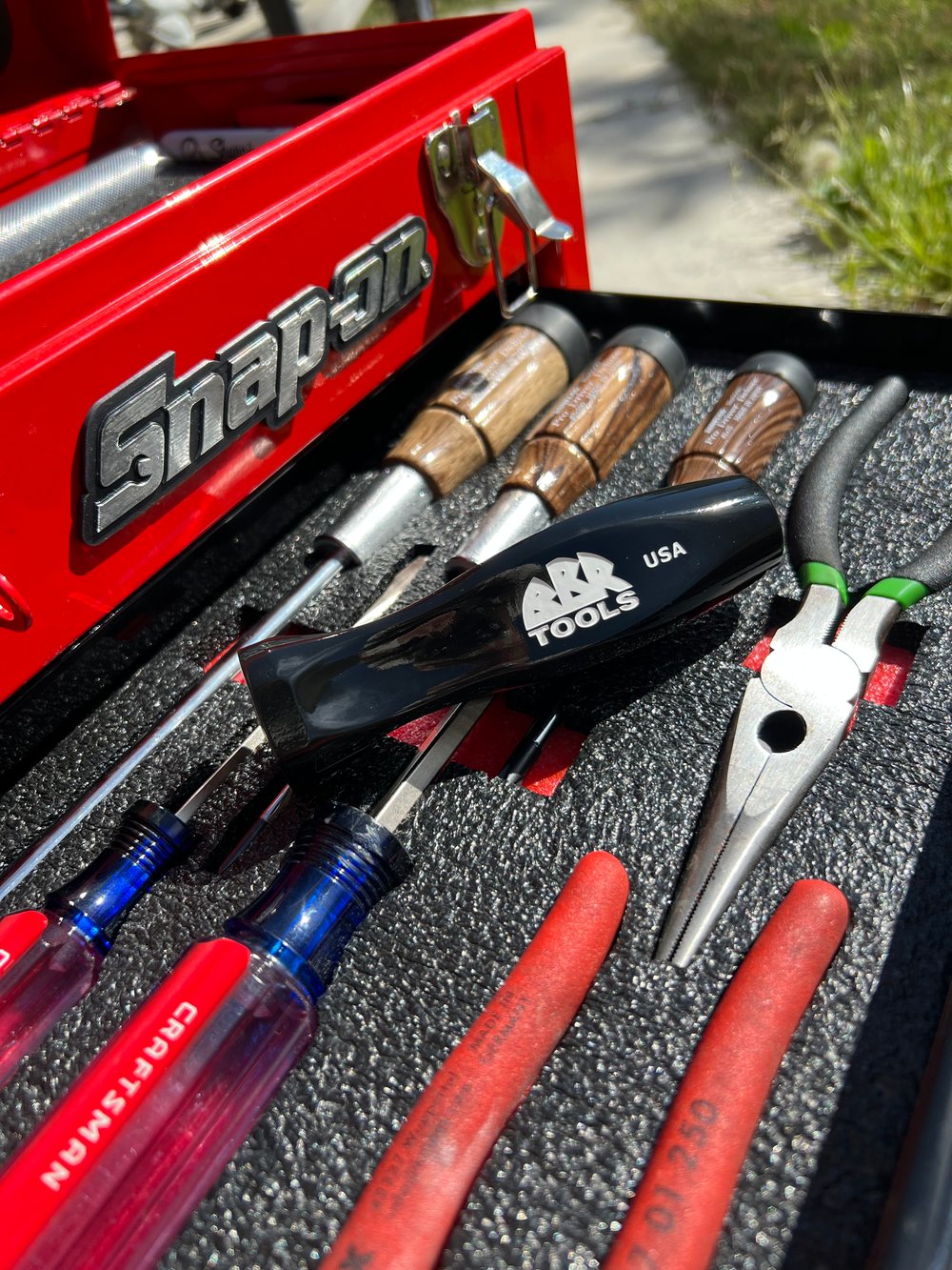 Image of Black BBR TOOLS screwdriver shift knob