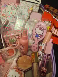 Image 3 of Hello Kitty Purse Suitcase Bundle 