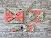 Image 3 of Bow-Tastic Zipper Pouch