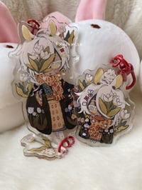 Image 2 of White Tulip Rabbit | Charm
