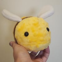 Jumbo Bee