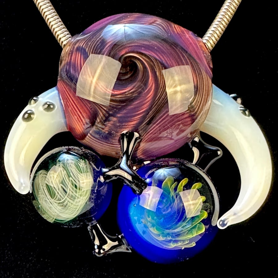 Image of 🟪🟩Classic Abstract Pendant🟩🟪