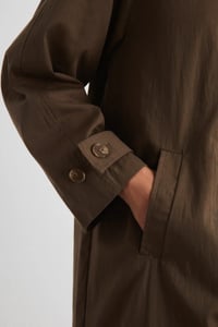 Image 2 of Gabardina Aelia Caqui