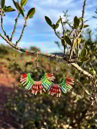 Image 1 of Boucles d’oreilles « Éventail » rouge et vert