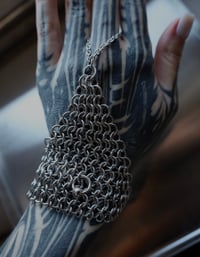 Image 1 of Daur Glove