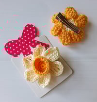Image 2 of Daffodil Crocodile Clip 