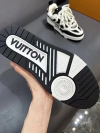 Image 5 of LOUIS VUITTON SNEAKERS SKATE - #11