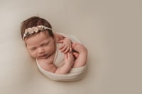 Image 10 of Newborn Simple Session
