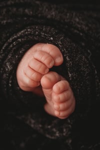 Image 13 of Newborn Simple Session