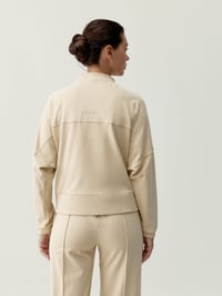 Image 2 of Chaqueta Leila Beige 