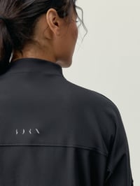 Image 4 of Chaqueta Leila Negro