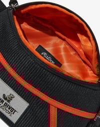 Image 3 of MALBON STUDIO SEOUL TOUR DIVOT HIP SACK [2026]