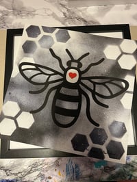 Image 5 of Manchester Bee
