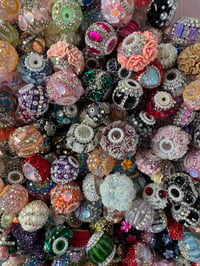 Image 2 of Fancy bead mix 