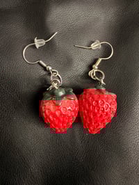 Image 2 of Strawberry Fruit