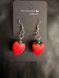 Image 3 of Strawberry Fruit