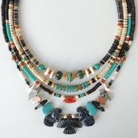 Image 4 of Capsule Ephémère Fétiches Amérindiens