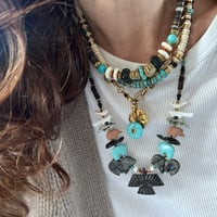 Image 5 of Capsule Ephémère Fétiches Amérindiens