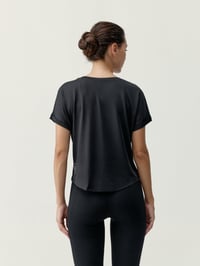 Image 2 of Camiseta Azami Negro 