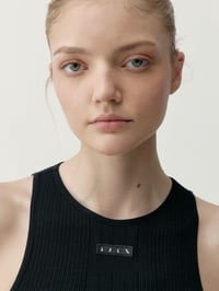 Image 3 of Camiseta Nora Negra 