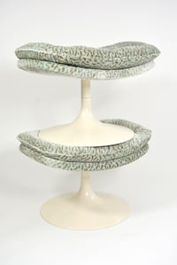 Image 5 of Reposes pieds / ottomans modèle F585 par Geoffrey D. Harcourt 