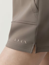 Image 4 of Short Lionel Taupe