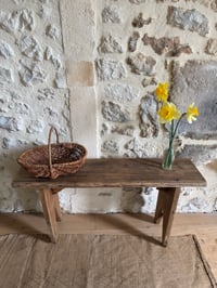 Image 4 of Bout de lit - meuble brocante 