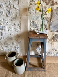 Image 1 of Tabouret de ferme - décoration vintage 