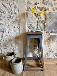 Image 2 of Tabouret de ferme - décoration vintage 