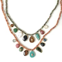 Image 1 of Collier Breloques Précieuses